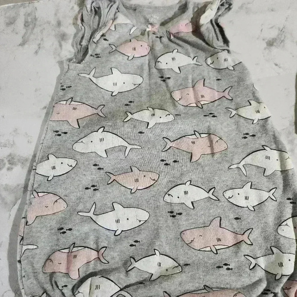 Baby Girl Bundle 3 one piece jumpers 1 top 1 short size 18 months - Picture 7 of 11